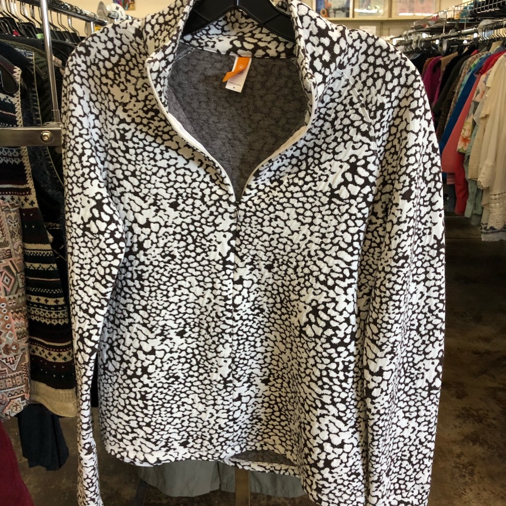 Lucy half zip brown and white print pullover